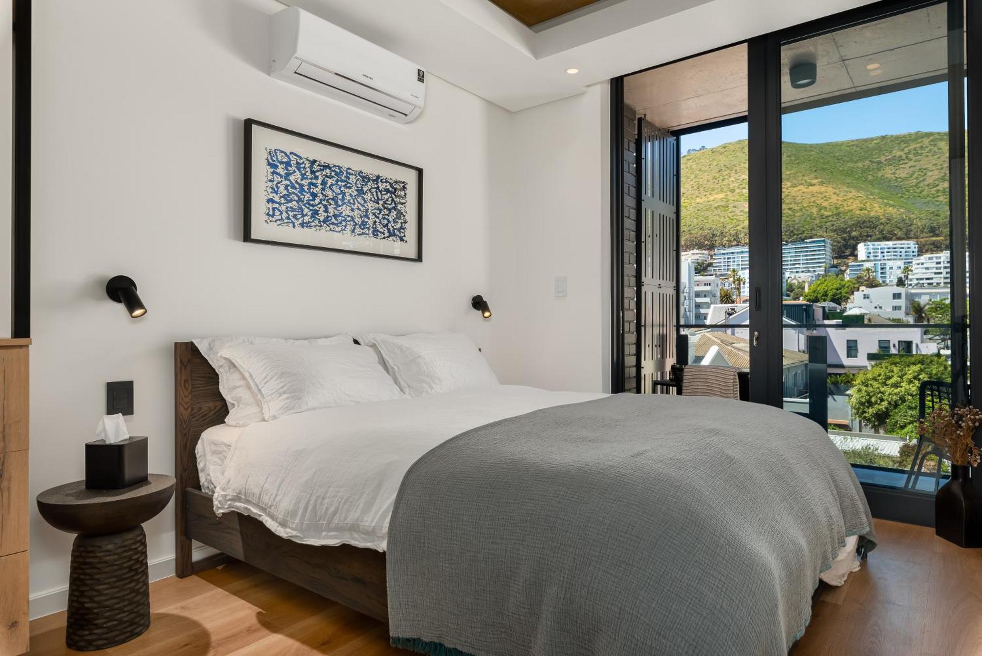 Station House Apartment