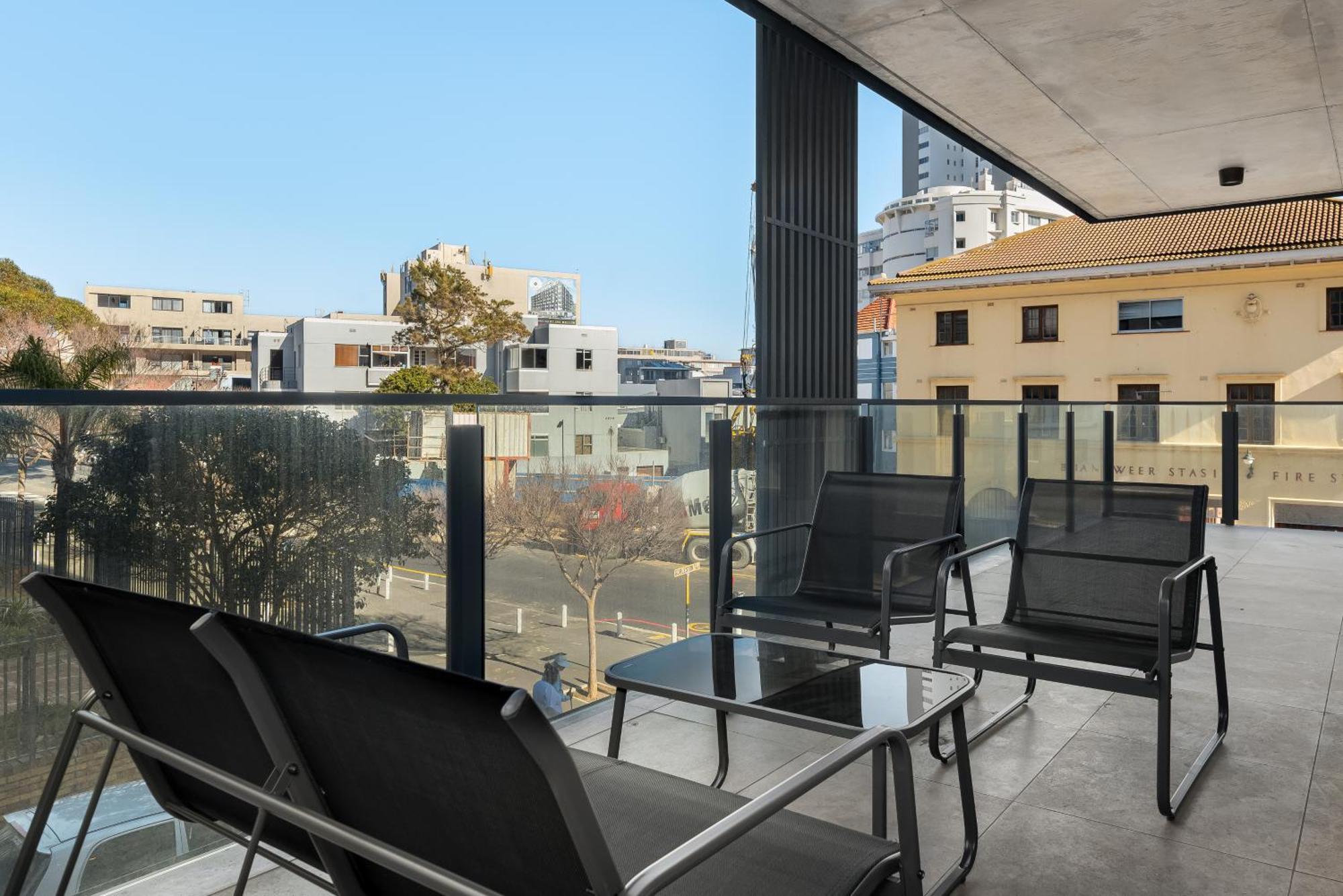 Apartment Station House