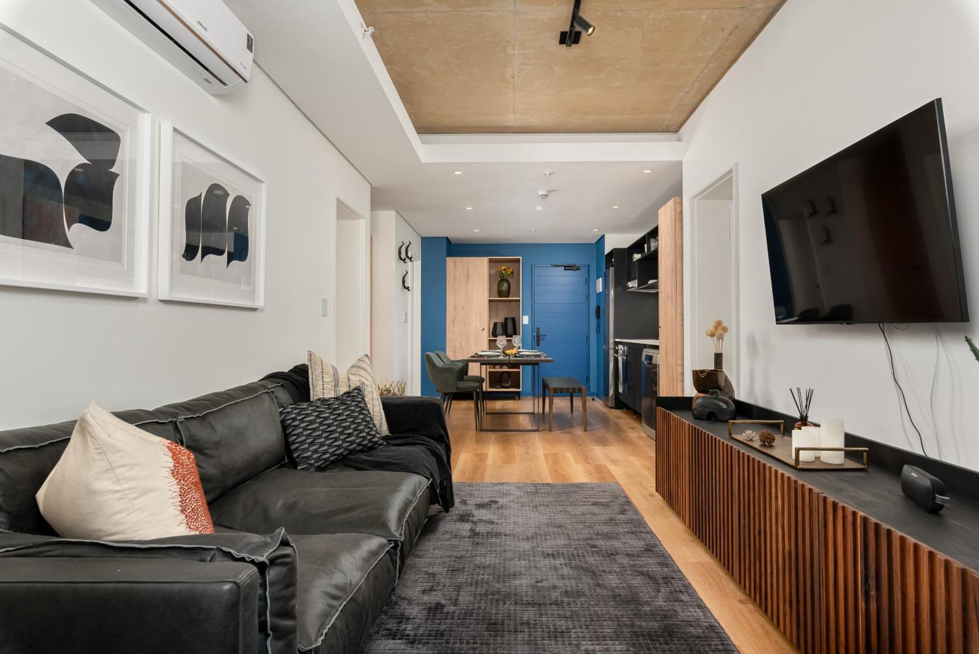 Apartment Station House *