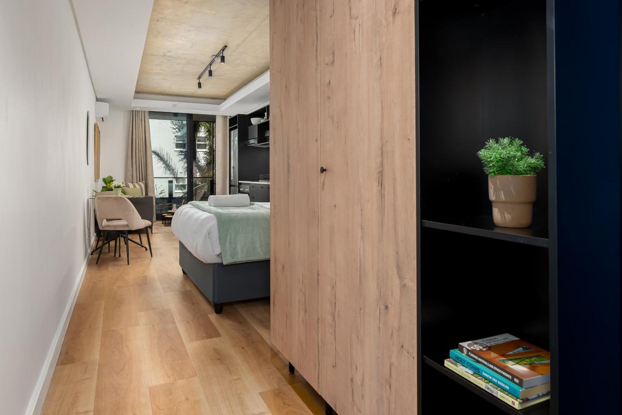Station House Apartment