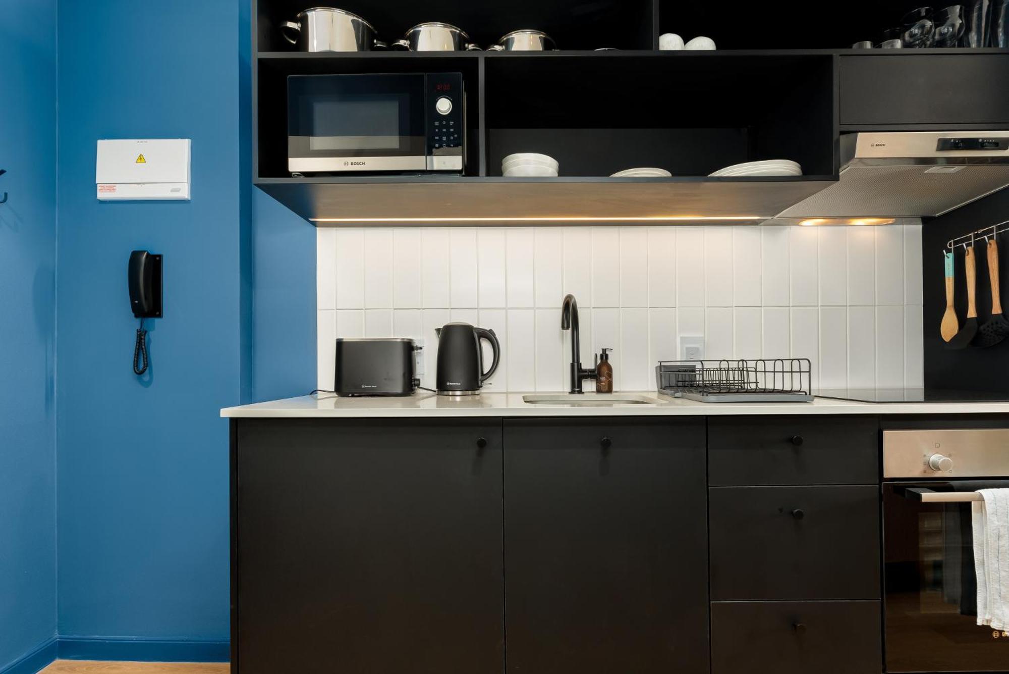 Apartment Station House