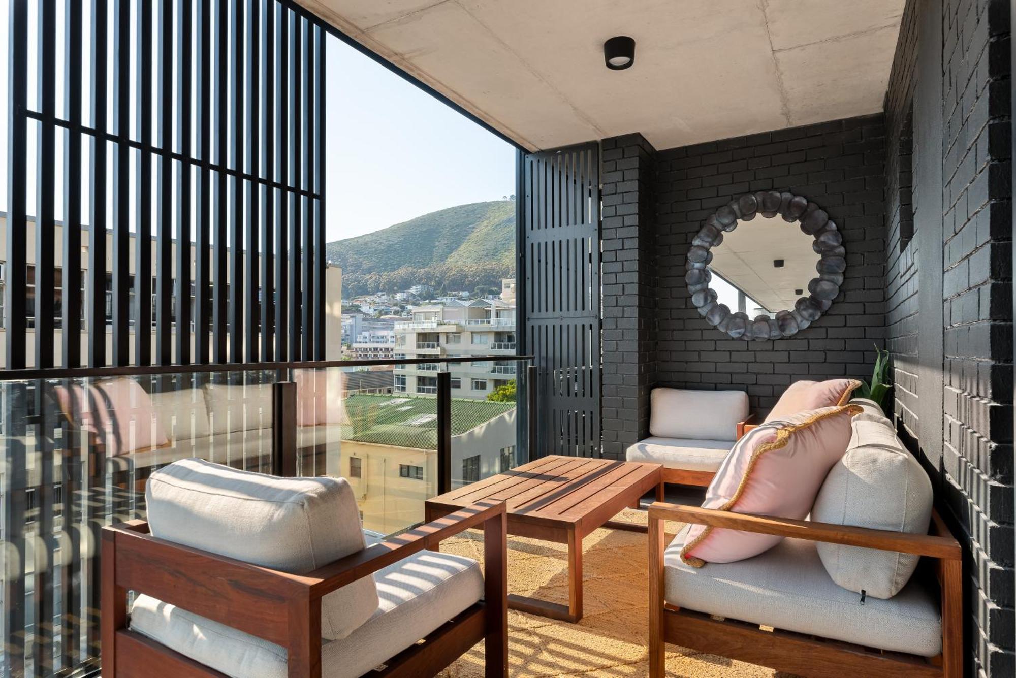 Station House * Cape Town